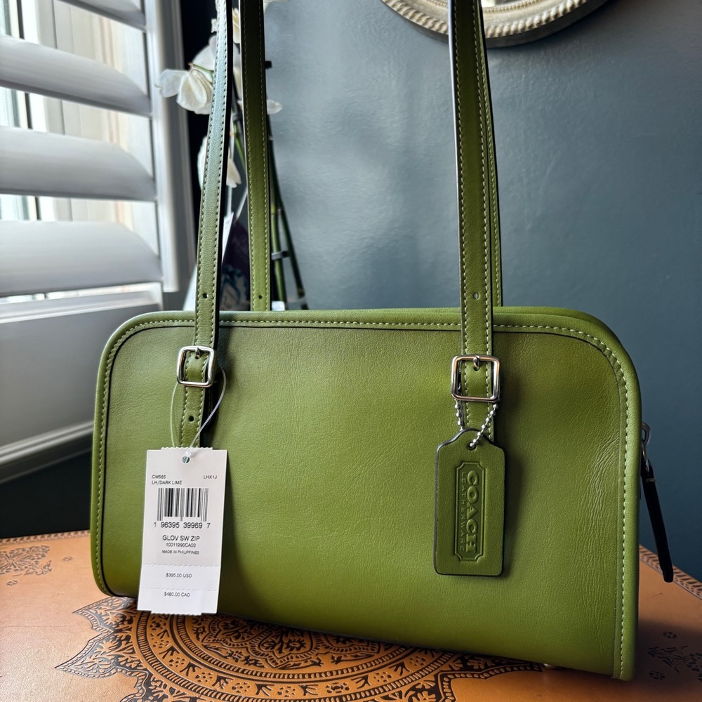 Coach Swing Zip Bag in dark lime